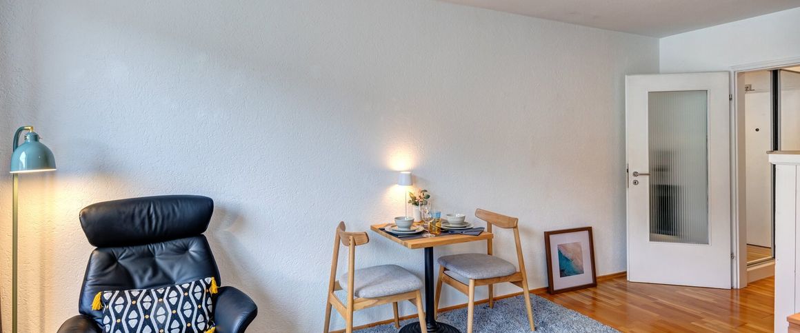 Furnished apartment in Neuhausen - Photo 1