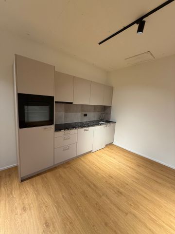 Moderne 2.5-Zimmer-Wohnung an zentraler Lage in Reinach - Photo 2