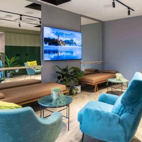 4-bed standard ensuite - Photo 1