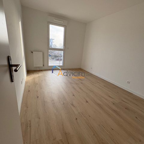 Appartement ï¿½ louer Saint-Jean-de-la-Ruelle - Photo 1