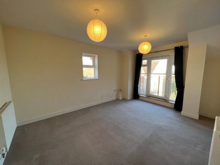 1 Bedroom Flat / Apartment - The Mallards, Totton - Photo 3