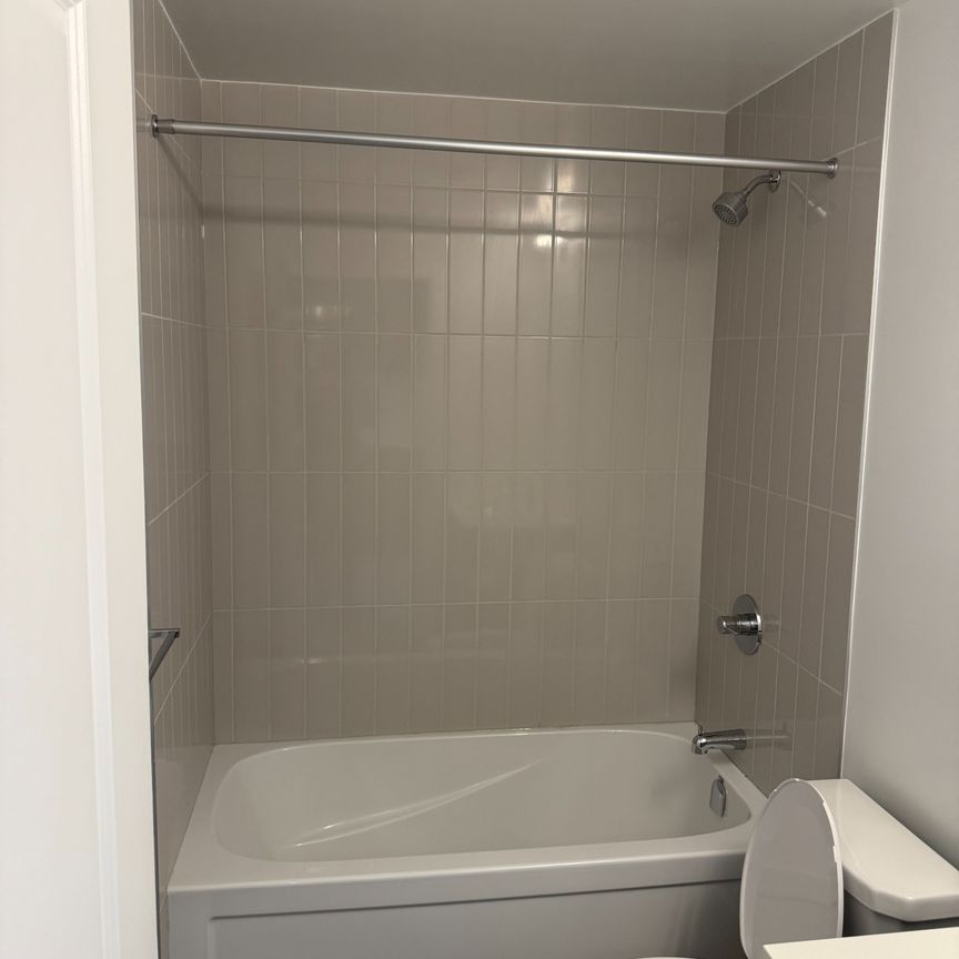 For Lease - 15 Skyridge Drive Unit# 618, Brampton, Ontario - Photo 1