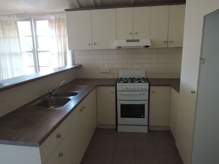 3 Lyell Street, Gisborne - Photo 5