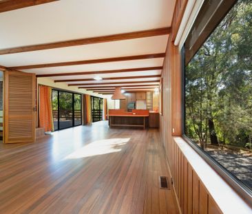 This Is What Living in Aranda Is All About - Photo 4