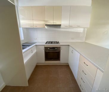 2/579 Queensberry Street, North Melbourne VIC 3051 - House For Rent... - Photo 1