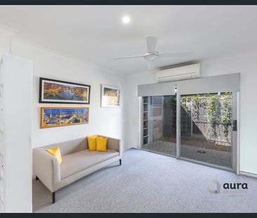 11 Copper Crescent, Caloundra West, Qld 4551 - Photo 6