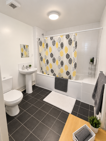 2 bedroom flat to rent - Photo 5
