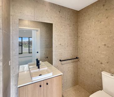 🏡 Brand New 4-Bedroom House in Wallan - Photo 6