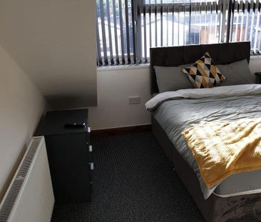 7 bedroom house share to rent - Photo 3