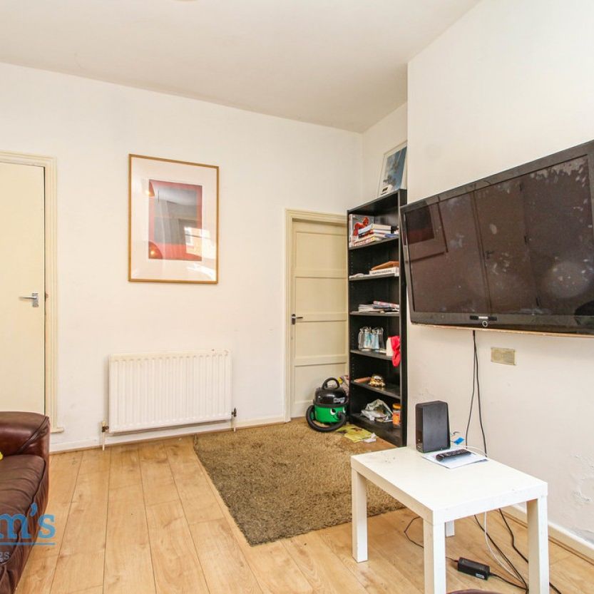 1 bed Shared House for Rent - Photo 1