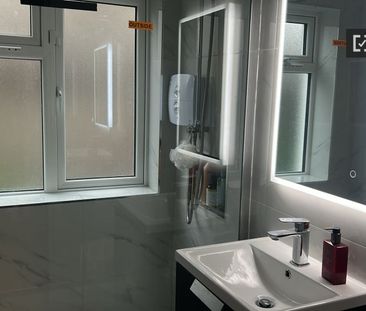 Room in shared apartment for rent in Walkinstown, Dublin - Photo 1