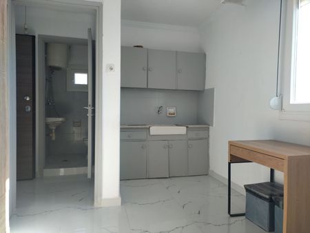 Studio/Γκαρσονιέρα για ενοικίαση Τίμιου Σταυρού (Σέρρες) - Φωτογραφία 3