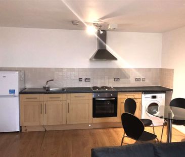 Furnished Two Bedroom Apartment in the historic Maypole development... - Photo 4