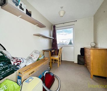 Ross Close, CB11, Saffron Walden - Photo 2