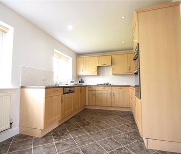 Eden Park Road, Cheadle Hulme, Greater Manchester, SK8 6RG - Photo 2
