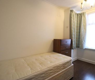 2 bedroom maisonette to rent - Photo 5