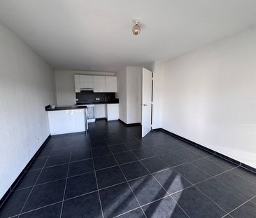 Location Appartement 2 pièces 46m² FREJUS 83600 - Photo 2