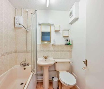 Springside Court, Josephs Road, Guildford, GU1 - Photo 4