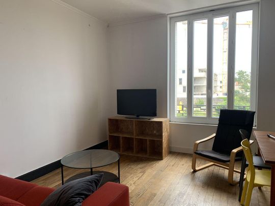 Location Appartement 3 pièces 97m² VALENCE 26000 - Photo 1