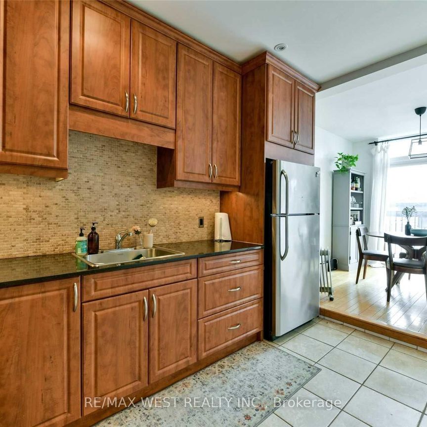 For Lease - 734 Indian Road Unit# Main Fl, Toronto, Ontario - Photo 1