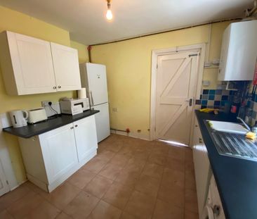 4 Bed Terraced House, Bevois Hill, SO14 - Photo 6