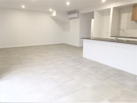 Your Dream Home Awaits in Tarneit's Premier Pocket - Photo 3