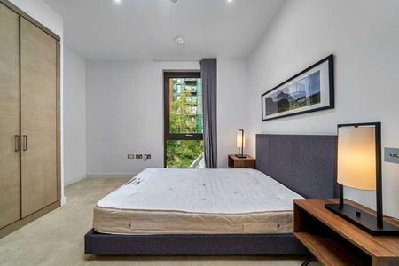 Embassy Gardens, Nine Elms, SW11 - Photo 5