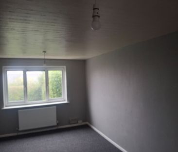 3 Bed Terraced House, Sheffield, S14 - Photo 4