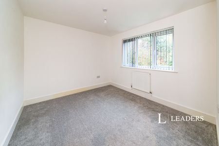 4 bedroom house to rent Maypole Road, Ashurst Wood, East Grinstead, RH19 - Photo 3