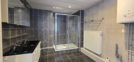 Location Appartement 3 pièces 88m² MULHOUSE 68100 - Photo 3
