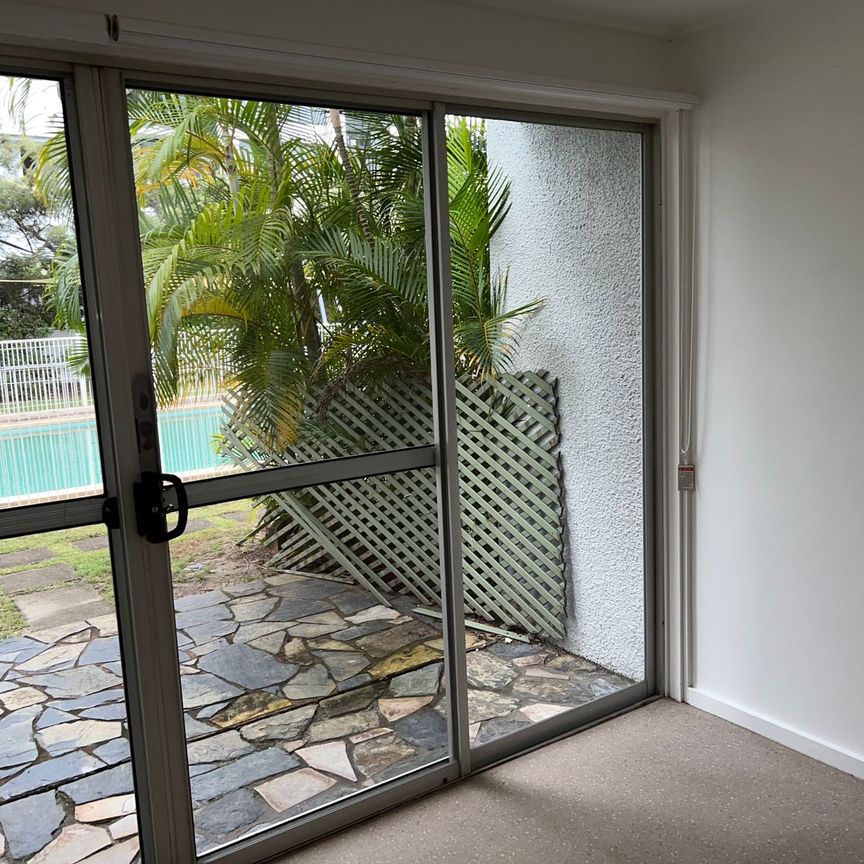 12/9 Weemala Street, 4217, Chevron Island Qld - Photo 1