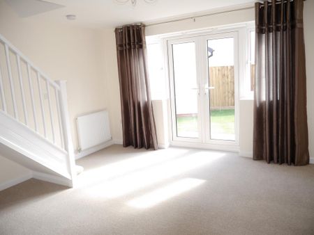 2 bedroom house to rent - Photo 2