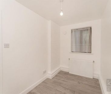 2 Bedroom Flat To Let - Photo 4