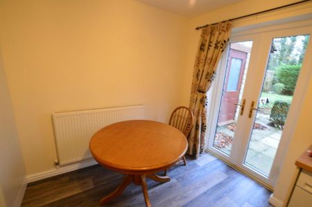 2 bedroom semi-detached house to rent - Photo 3