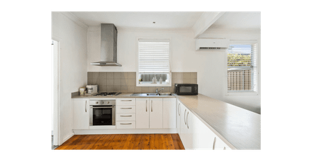 Comfortable Three-Bedroom Home in Convenient Warrawong Location - Photo 3