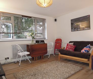 1 Bed Flat, Stratford, E15 - Photo 4