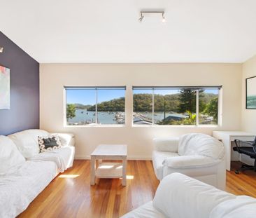 Fully Furnished Waterfront Living – Just Move In! - Photo 4