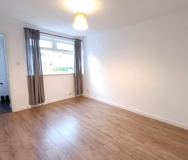 2 bed flat for rent in Maybury - Photo 6
