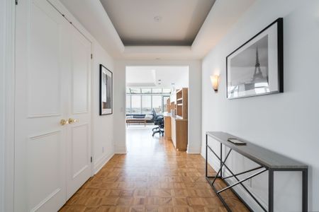For Lease - 211 Queens Quay Unit# 1108, Toronto, Ontario - Photo 3