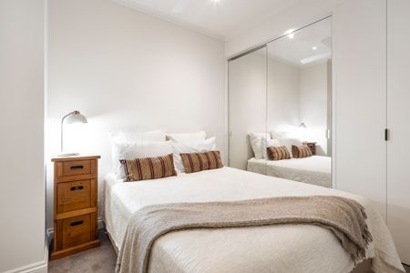 409/360 St Kilda Road, Melbourne VIC 3004 - Apartment For Rent | Domain - Photo 3