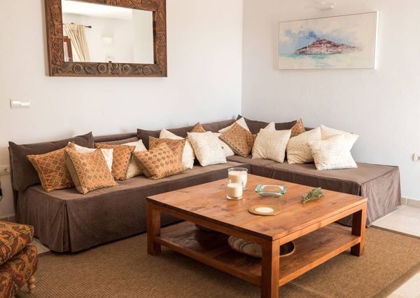 4 bedroom luxury Detached House for rent in Santa Eulària des Riu, Balearic Islands