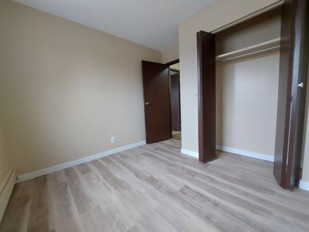 2 Bedroom Unit with Large Balcony - Photo 5