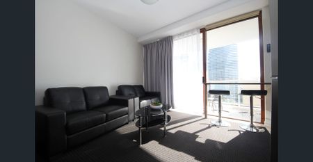 1205/42 Surf Parade, Broadbeach $500pw - Photo 5