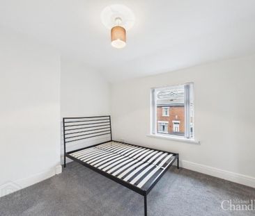 15 Glenside Parade, Belfast, BT14 8AH - Photo 1