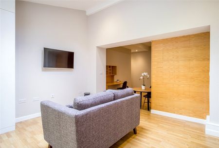 52 Bankfield Road, Huddersfield, HD1 - Photo 5