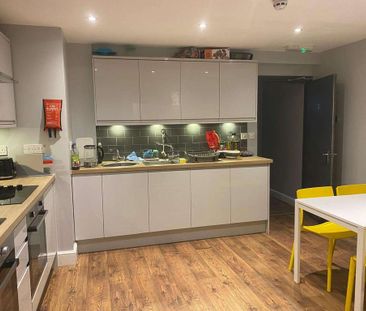 6 bedroom property to rent - Photo 6
