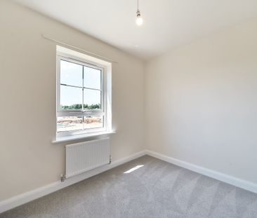 32 Sheerness Way - Photo 6