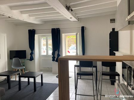 Location Appartement 1 pièce 25m² - Photo 2