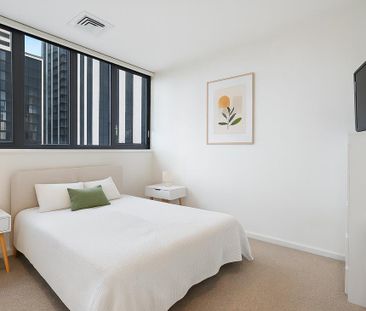 Luxurious, Two-storey Penthouse-style Apartment - Photo 4