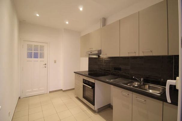 Appartement te huur - Photo 1